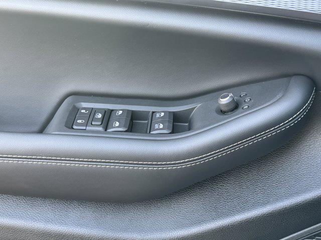 new 2025 Jeep Grand Cherokee car, priced at $46,775