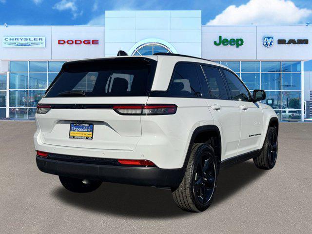 new 2025 Jeep Grand Cherokee car, priced at $46,775