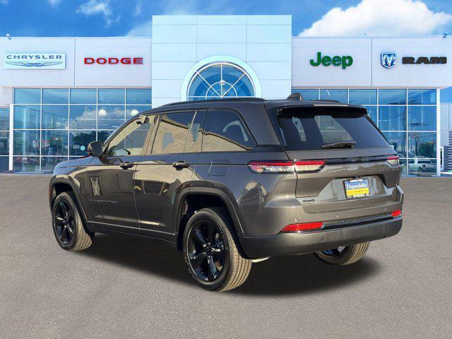 new 2025 Jeep Grand Cherokee car, priced at $49,370
