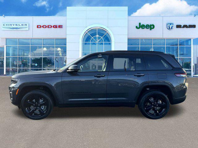 new 2025 Jeep Grand Cherokee car, priced at $49,370
