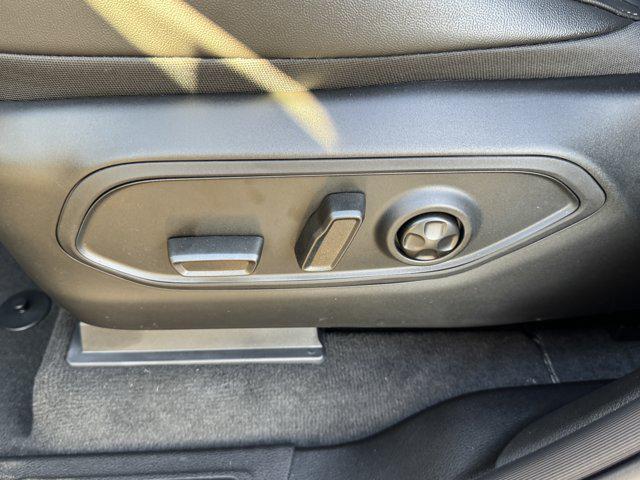new 2025 Jeep Grand Cherokee car, priced at $49,370