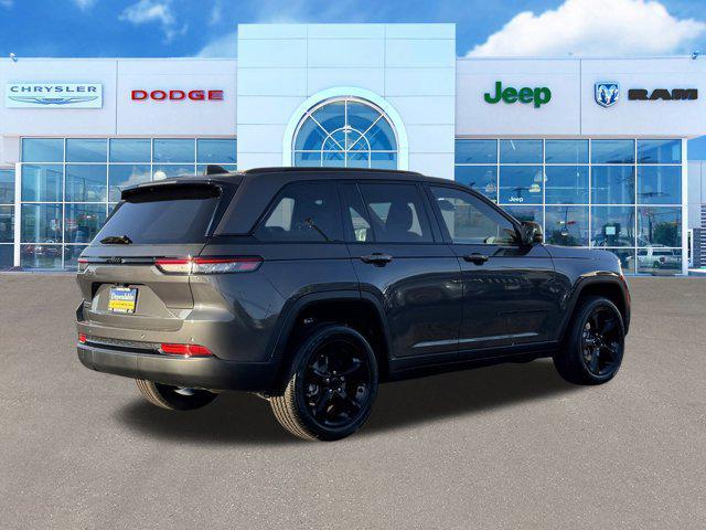 new 2025 Jeep Grand Cherokee car, priced at $49,370