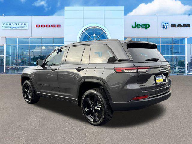 new 2025 Jeep Grand Cherokee car, priced at $46,100