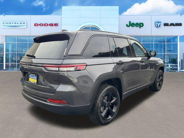 new 2025 Jeep Grand Cherokee car, priced at $46,100