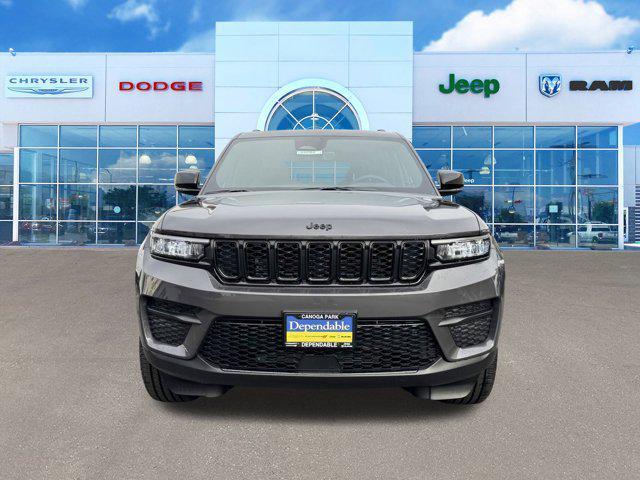 new 2025 Jeep Grand Cherokee car, priced at $46,100