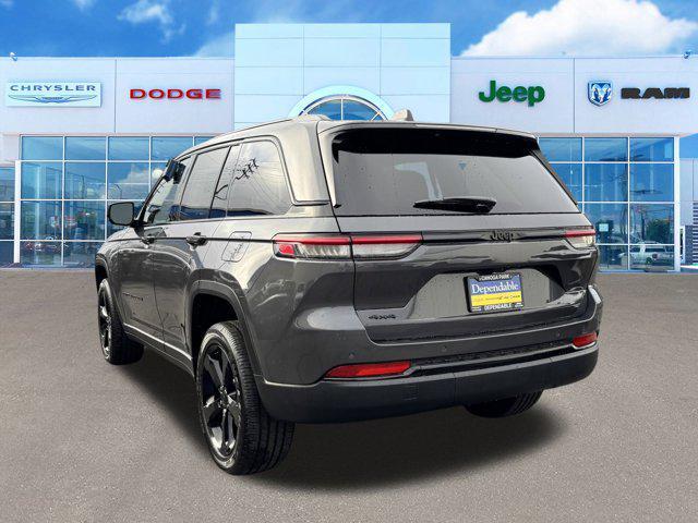 new 2025 Jeep Grand Cherokee car, priced at $46,100