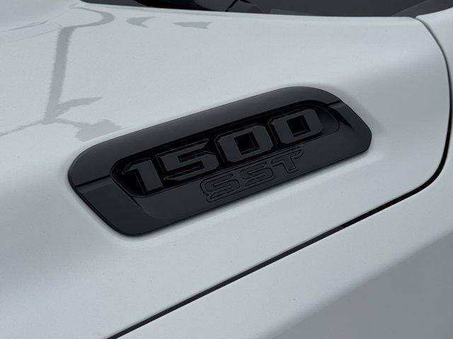 new 2025 Ram 1500 car, priced at $62,715