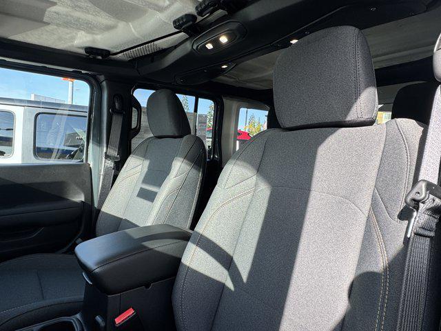 new 2025 Jeep Wrangler car, priced at $57,475
