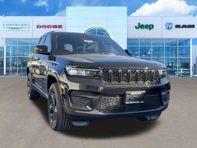 new 2025 Jeep Grand Cherokee car, priced at $45,675