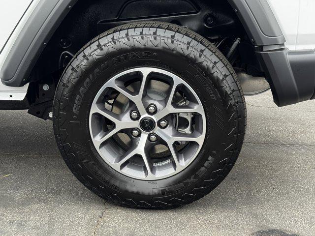 new 2025 Jeep Wrangler car, priced at $54,750