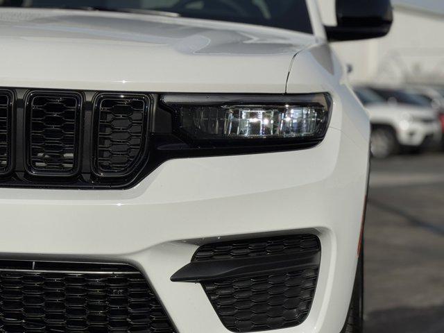 new 2025 Jeep Grand Cherokee car, priced at $49,530