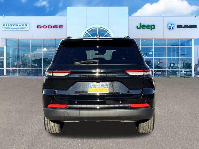 new 2025 Jeep Grand Cherokee car, priced at $46,220