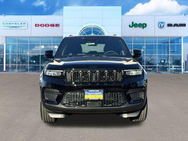 new 2025 Jeep Grand Cherokee car, priced at $46,220