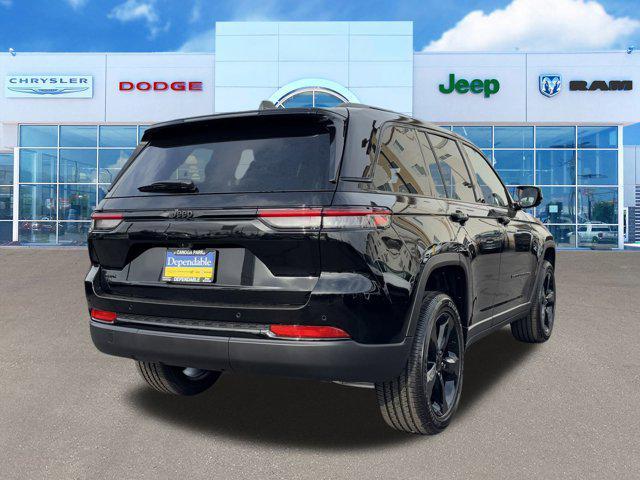 new 2025 Jeep Grand Cherokee car, priced at $49,370