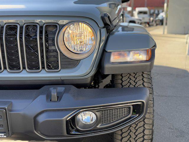 new 2025 Jeep Gladiator car, priced at $44,680