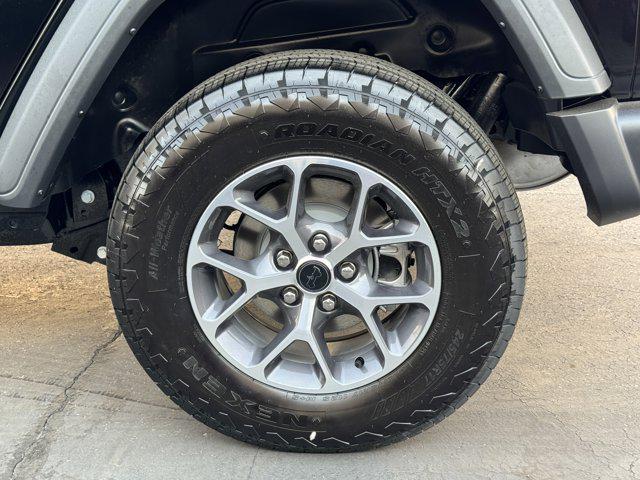 new 2025 Jeep Wrangler car, priced at $55,001