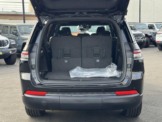 new 2025 Jeep Grand Cherokee L car, priced at $51,800