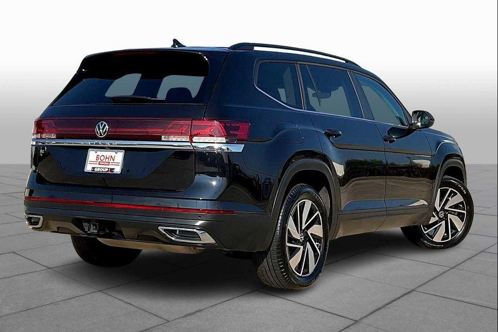 used 2024 Volkswagen Atlas car, priced at $27,995