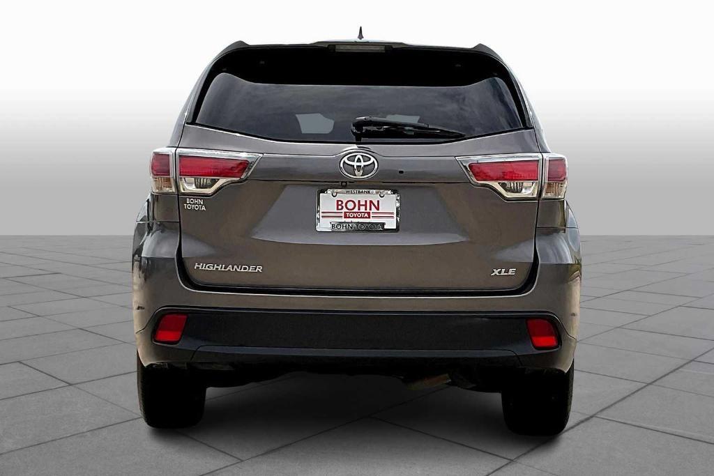 used 2014 Toyota Highlander car, priced at $18,563