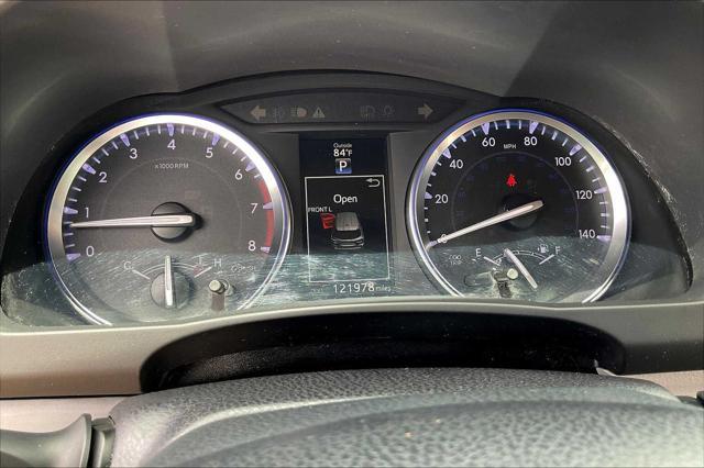 used 2014 Toyota Highlander car, priced at $15,785