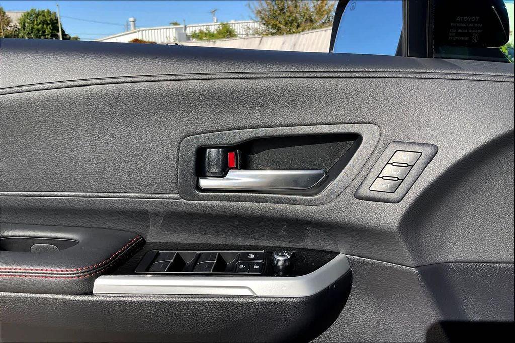 new 2025 Toyota Sienna car, priced at $53,438