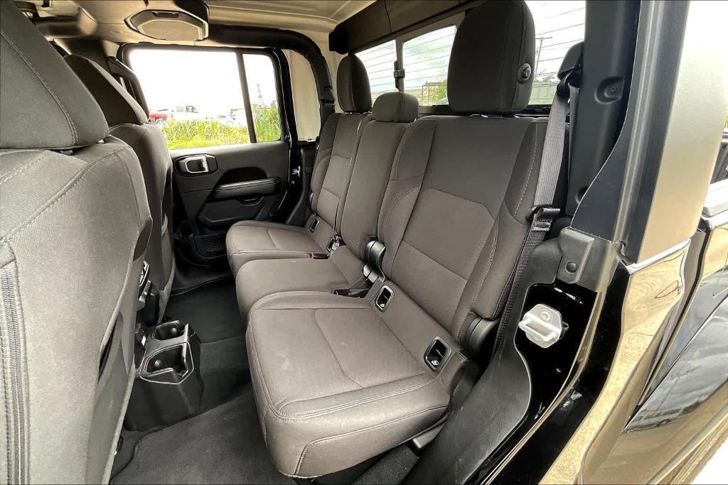used 2023 Jeep Gladiator car, priced at $33,995