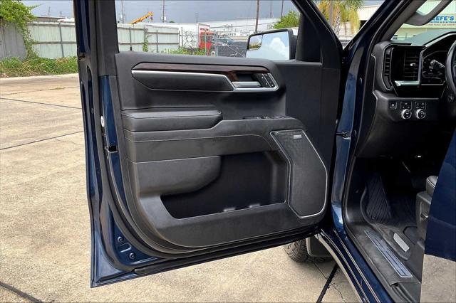 used 2022 GMC Sierra 1500 car, priced at $43,995