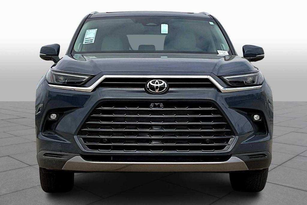 new 2025 Toyota Grand Highlander car, priced at $54,102