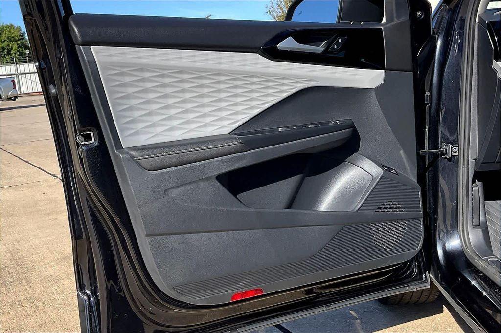 used 2024 Volkswagen Taos car, priced at $19,795