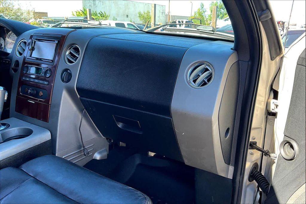 used 2006 Ford F-150 car, priced at $11,995