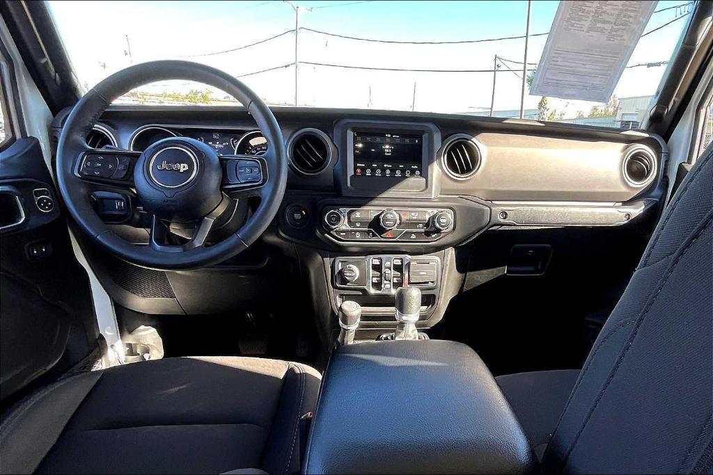 used 2023 Jeep Gladiator car, priced at $32,785