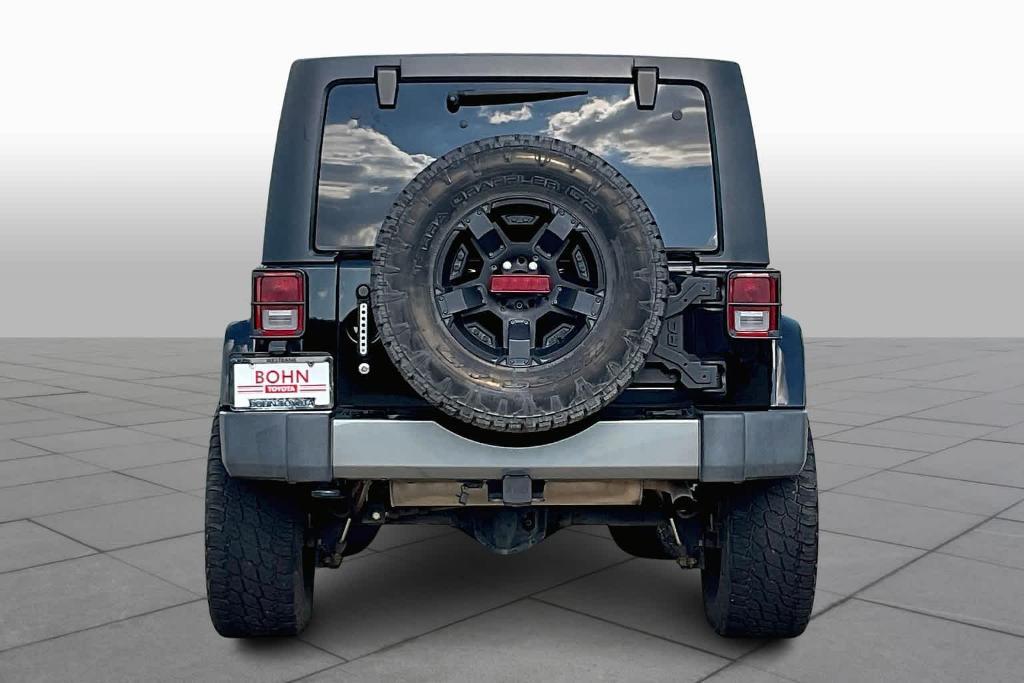 used 2015 Jeep Wrangler Unlimited car, priced at $16,995