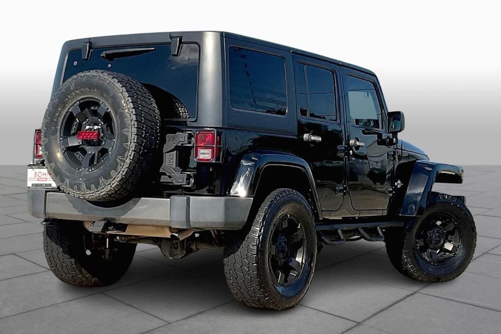 used 2015 Jeep Wrangler Unlimited car, priced at $16,995