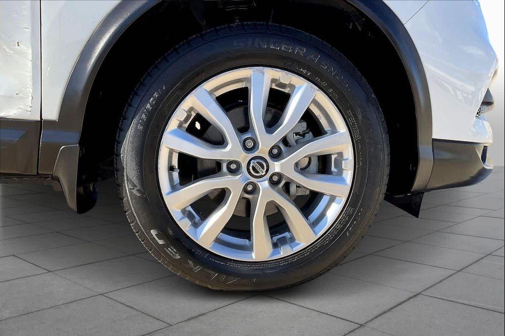 used 2021 Nissan Rogue Sport car, priced at $17,876