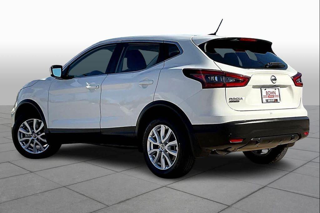 used 2021 Nissan Rogue Sport car, priced at $17,876