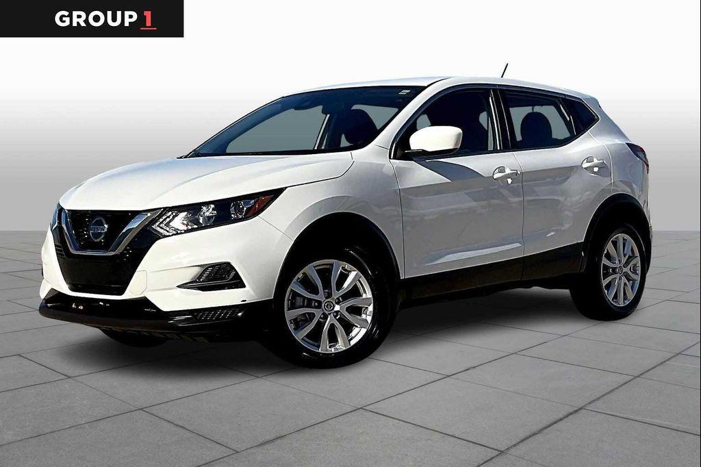 used 2021 Nissan Rogue Sport car, priced at $17,876