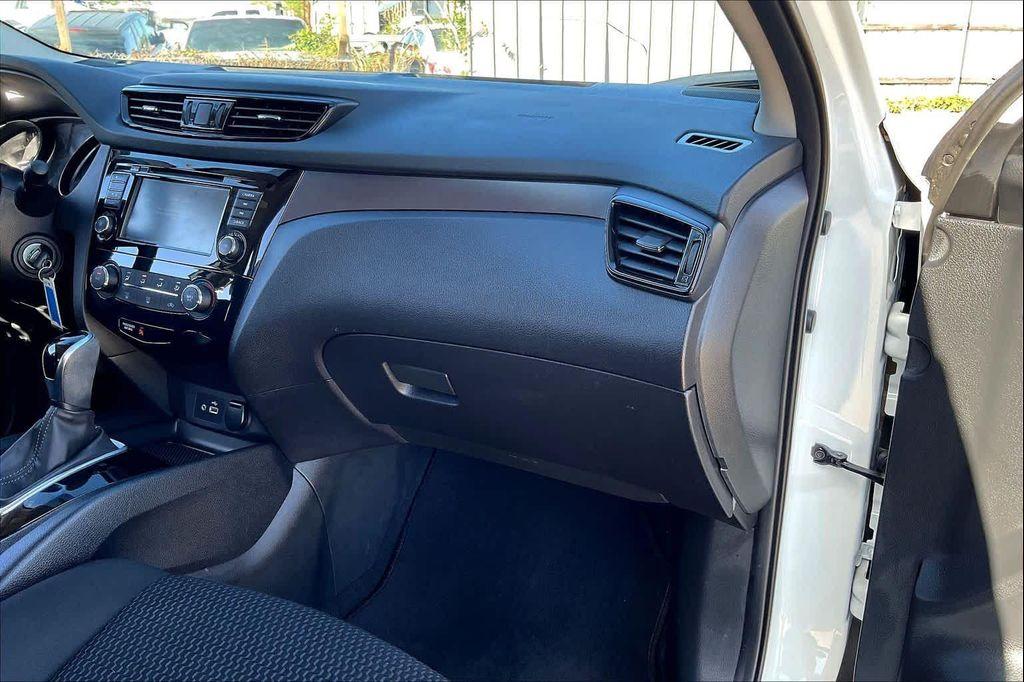 used 2021 Nissan Rogue Sport car, priced at $17,876