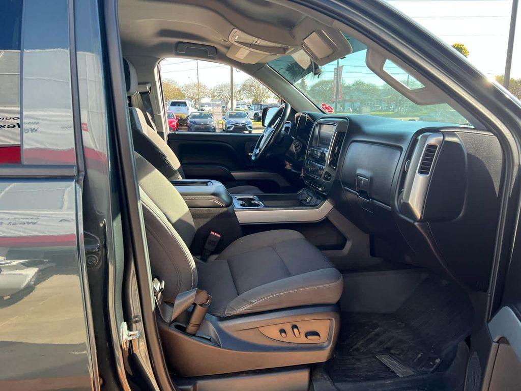 used 2018 Chevrolet Silverado 1500 car, priced at $24,678