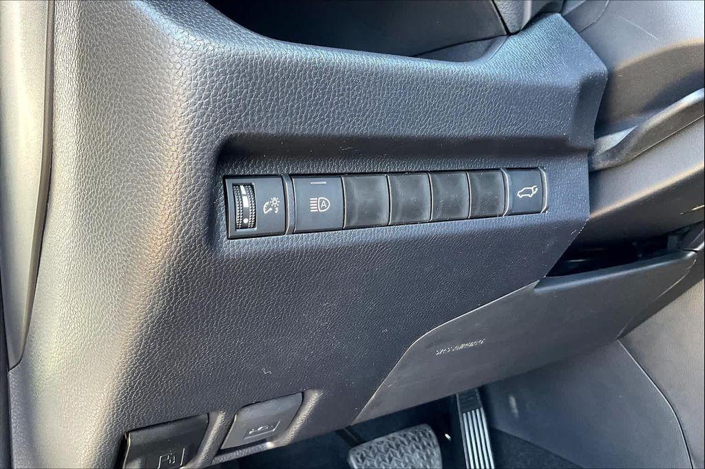 new 2025 Toyota RAV4 car, priced at $35,745