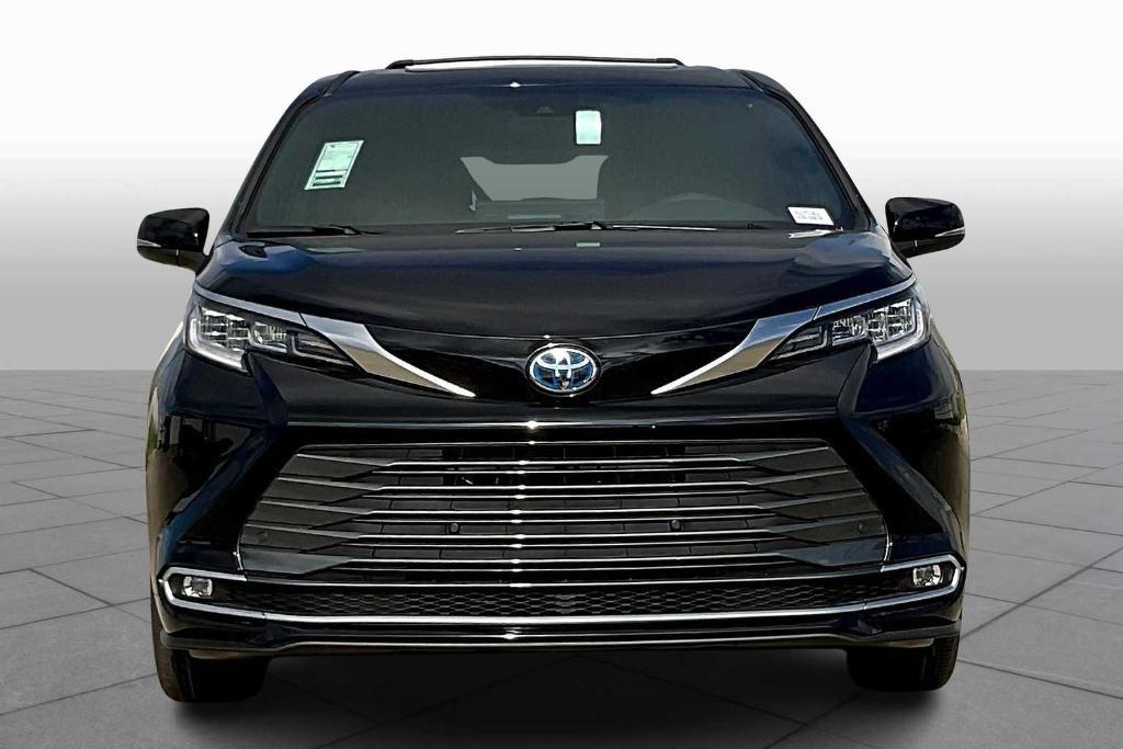 new 2025 Toyota Sienna car, priced at $54,620