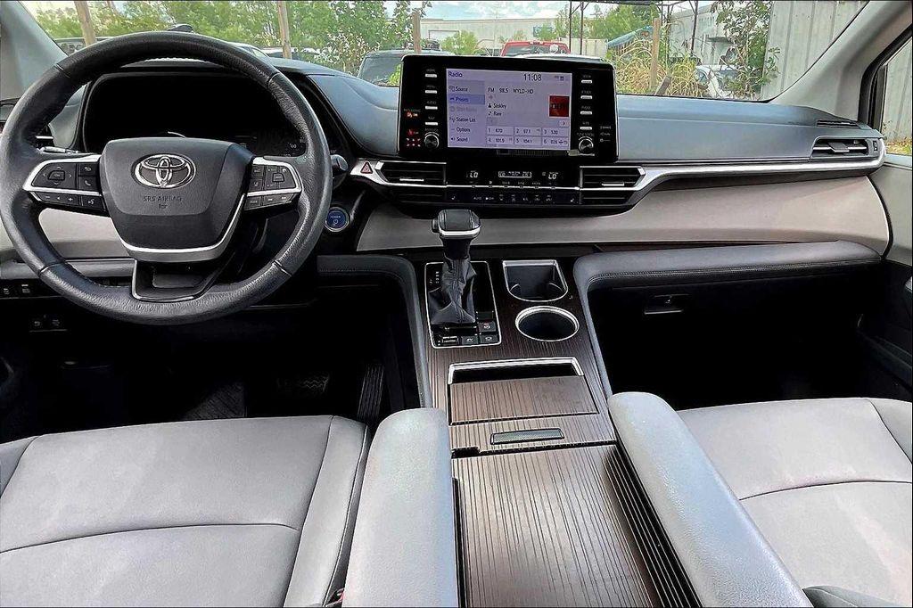 used 2023 Toyota Sienna car, priced at $40,832