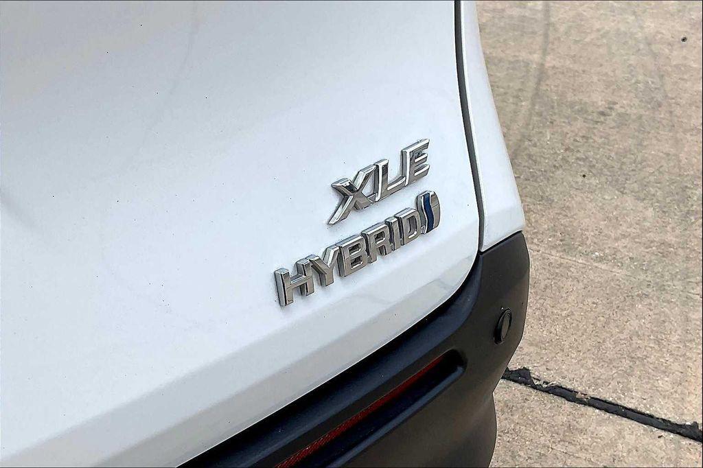 used 2023 Toyota Sienna car, priced at $40,832