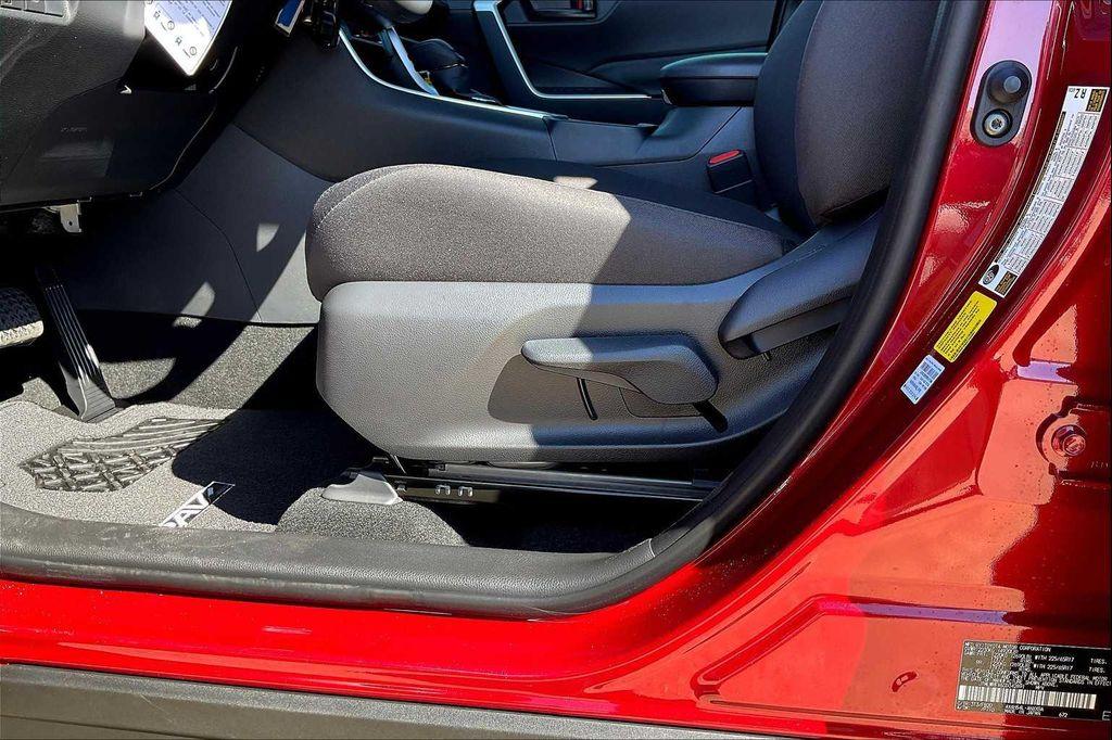 new 2025 Toyota RAV4 Hybrid car, priced at $34,474