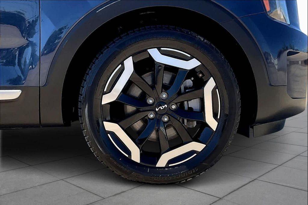 used 2023 Kia Telluride car, priced at $26,995