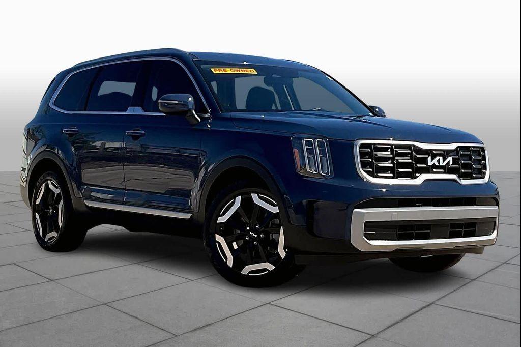 used 2023 Kia Telluride car, priced at $26,995