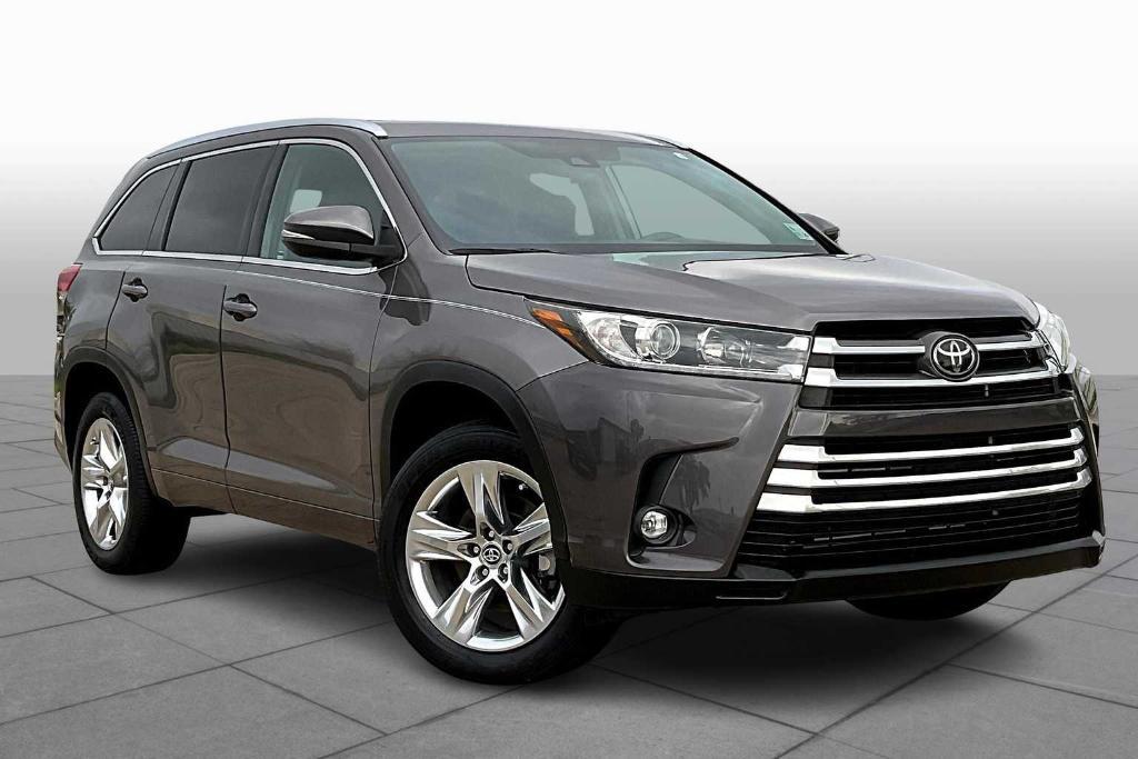 used 2019 Toyota Highlander car, priced at $29,895