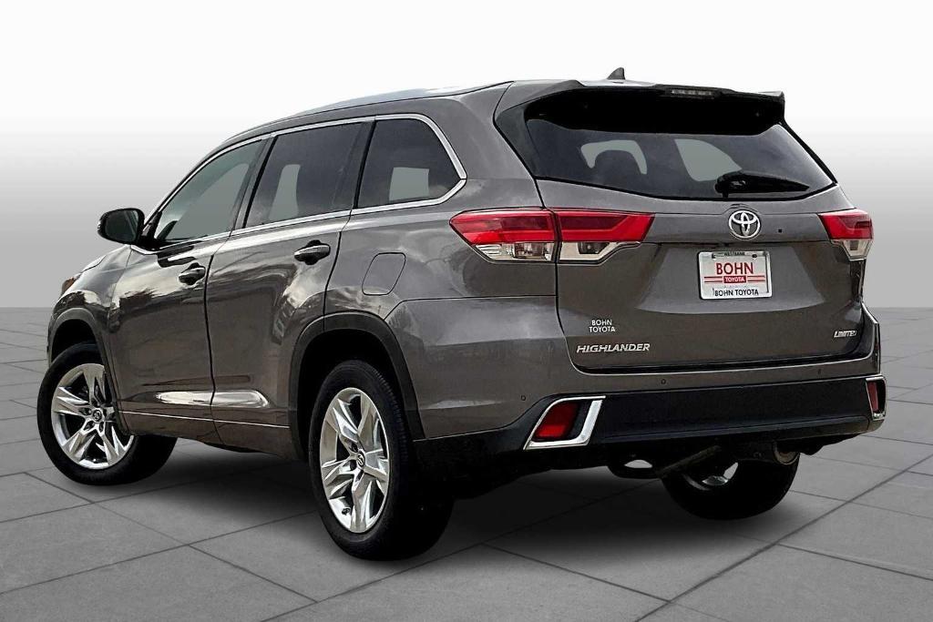 used 2019 Toyota Highlander car, priced at $29,895