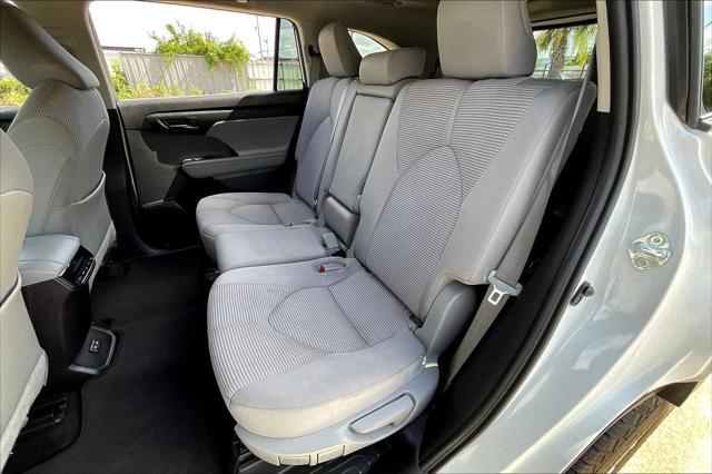 used 2022 Toyota Highlander car, priced at $29,895