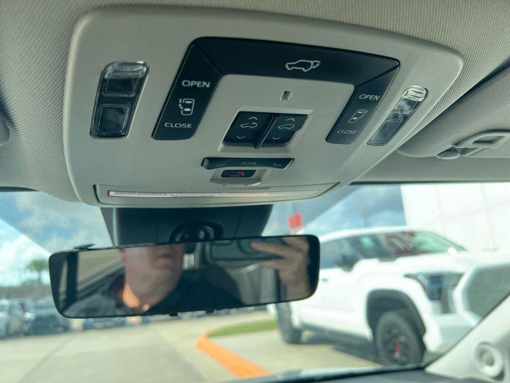 used 2022 Toyota Sienna car, priced at $22,555