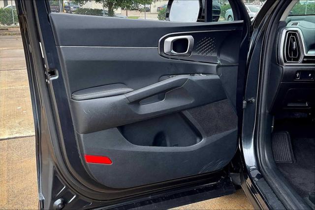 used 2024 Kia Sorento car, priced at $28,757
